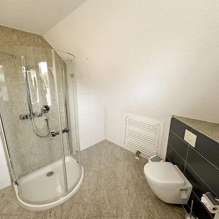 Doppelhaushaelfte Seebrise Mit Terrasse Apartment