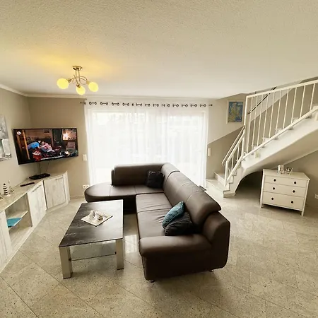 Apartment Doppelhaushaelfte Seebrise Mit Terrasse