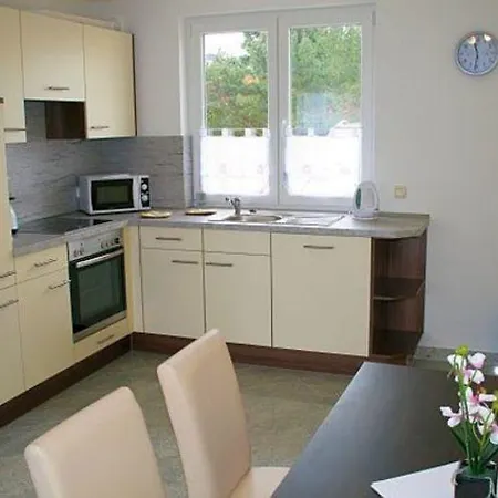 Daire Doppelhaushaelfte Seebrise Mit Terrasse Gager